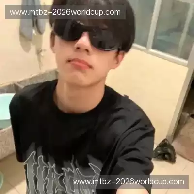 龚州旻