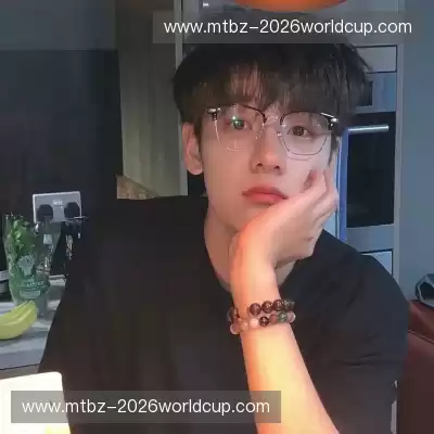 伍纯艳